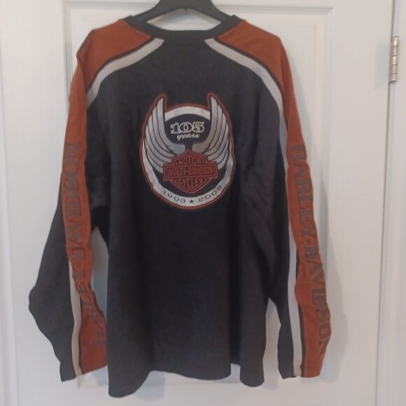 Harley Davidson 105th Anniversary Pullover Sweater Men 2XL Moto Embroidered - Picture 1 of 5